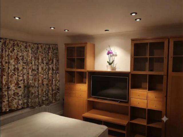Room for rent in London Borough of Brent, Greater London