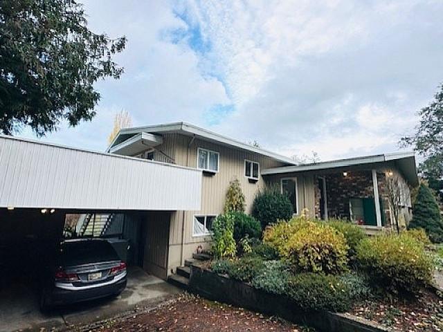 House for sale in Surrey, British Columbia
