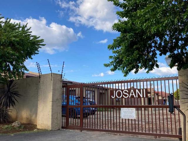 Townhouse for sale in Johannesburg