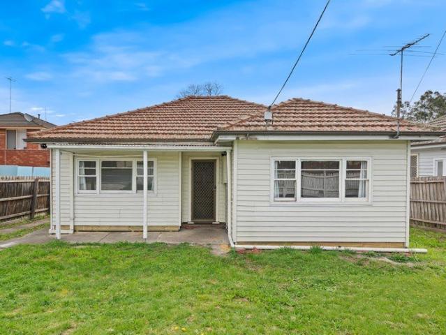 House for rent in Sunshine, Melbourne