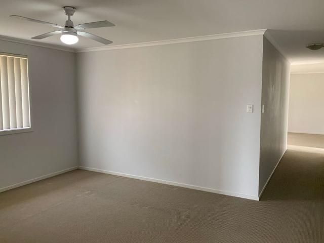 House for rent in West Nowra, Shoalhaven City Council