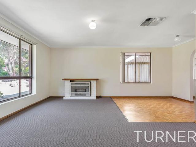 House for rent in Aberfoyle Park, Adelaide