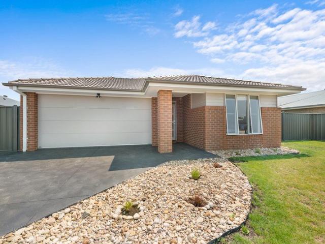 House for rent in Stratford