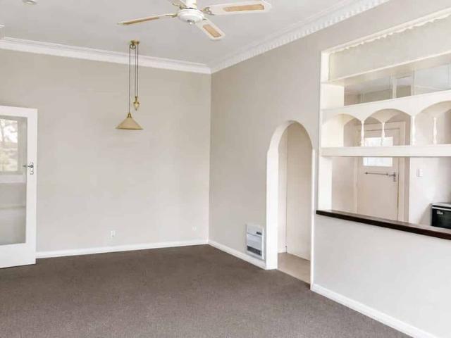 Apartment for rent in Chaslands, Canterbury
