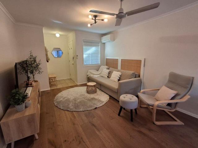 Townhouse for rent in Toombul, Queensland