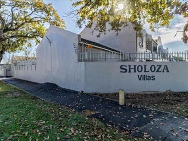 Apartment for sale in Kraaifontein, Western Cape