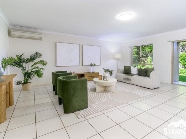 House for rent in Banksia Beach, Greater Brisbane