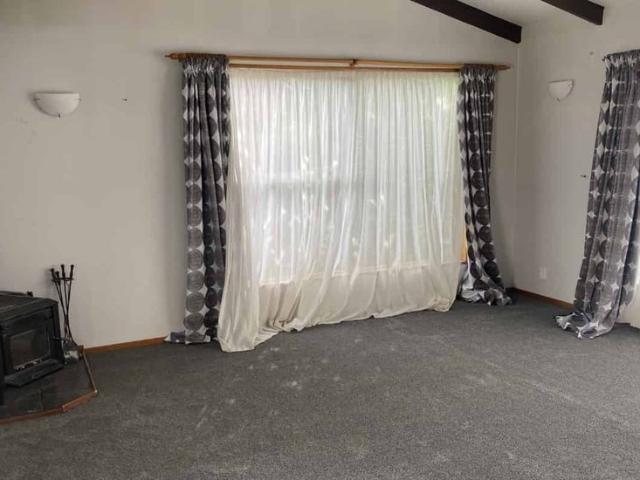 House for rent in Pauatahanui, Wellington