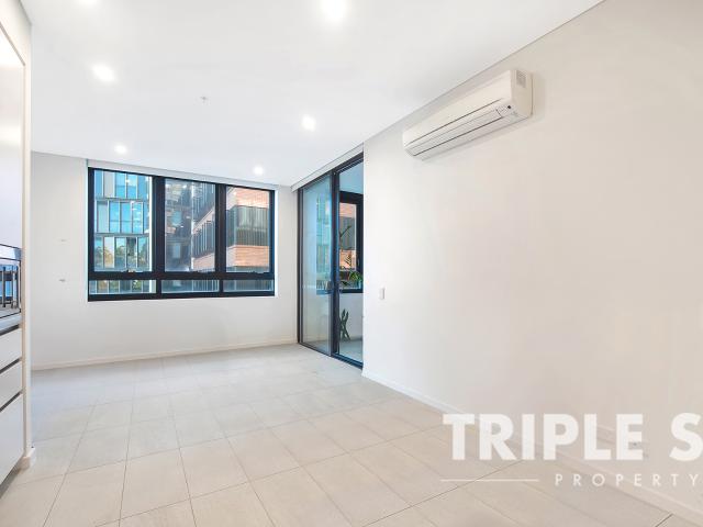 Apartment for sale in Melrose Park