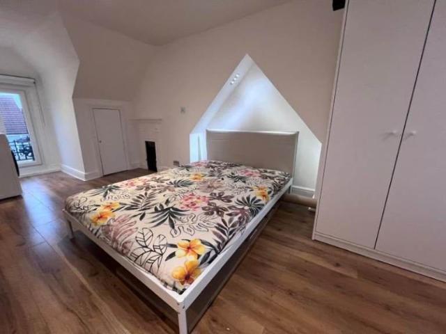 Studio for rent in London Borough of Ealing, Hanwell