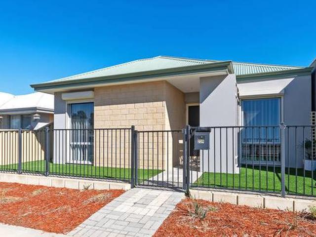 House for rent in Cockburn, Western Australia