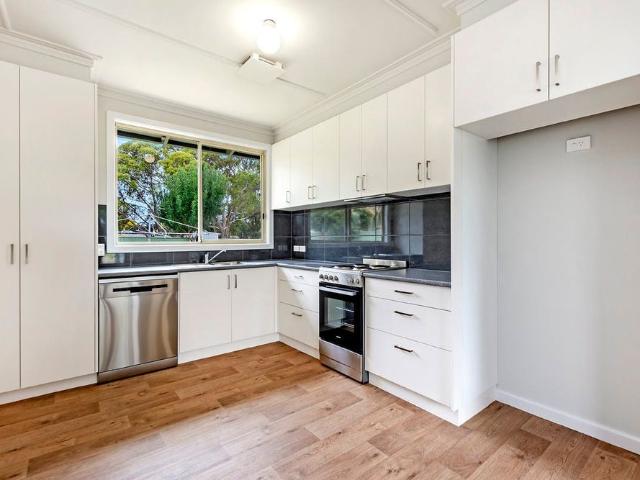 House for rent in Hamilton, Victoria