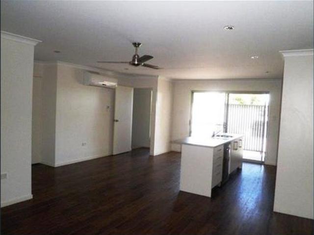 Townhouse for rent in Blackwater, Queensland