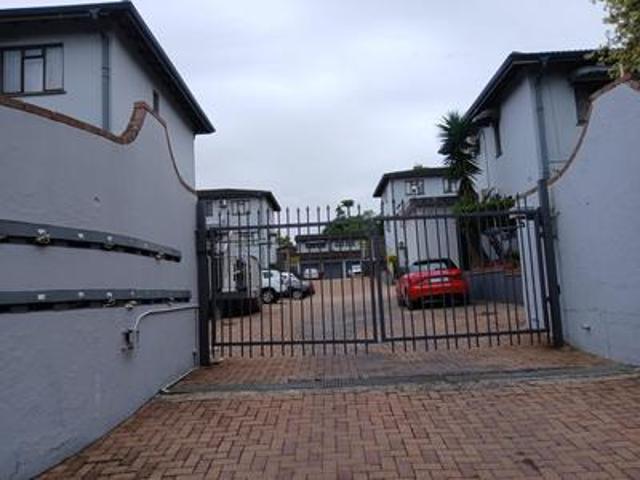 House for sale in Queensburgh, eThekwini Metropolitan Municipality