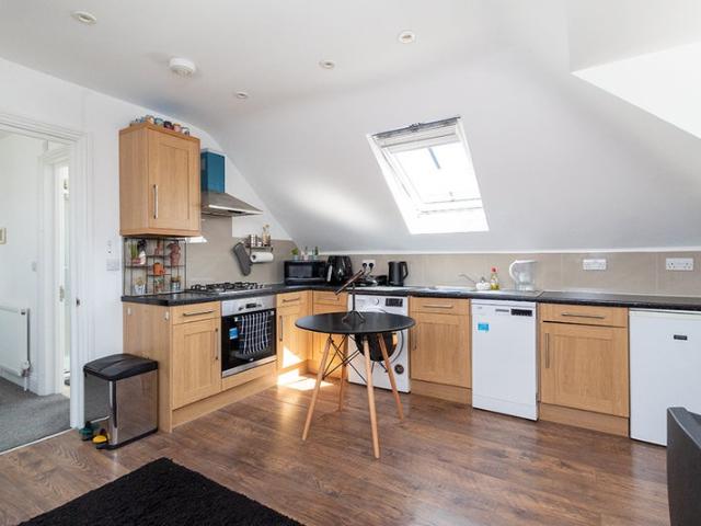 Apartment for rent in Cricklewood, Greater London
