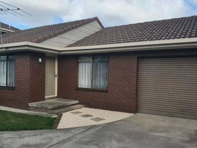 House for rent in Victoria