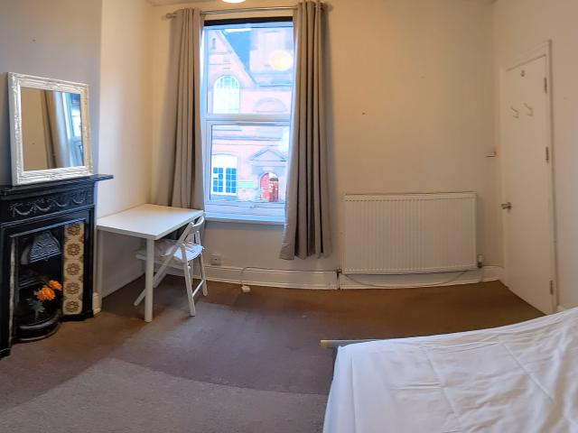 Room for rent in Haddon, East Midlands