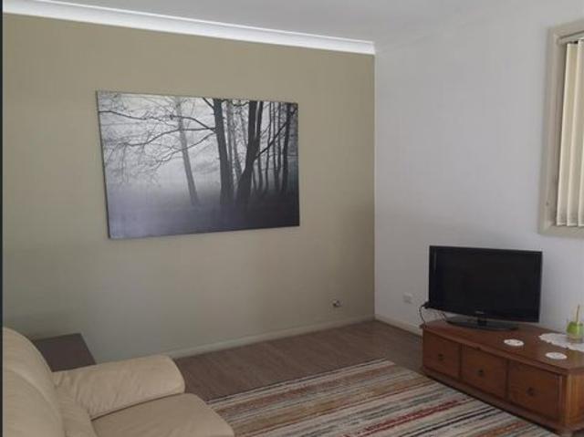House for rent in Berkshire Park, Sydney