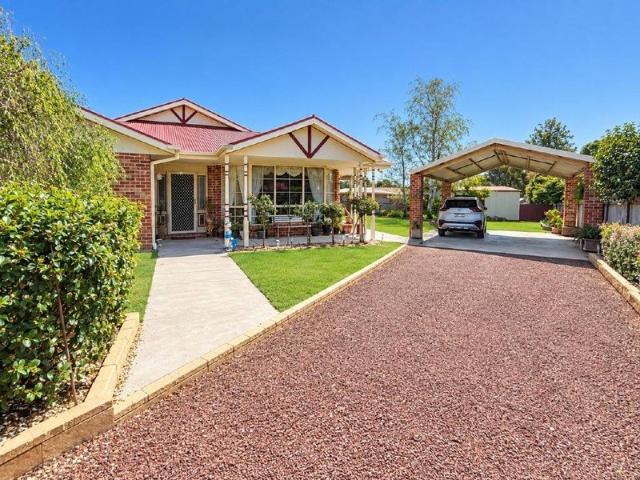 House for sale in Finley, New South Wales