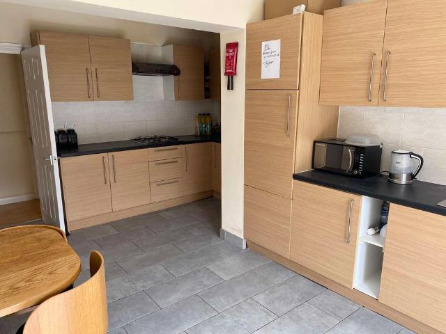 Room for rent in Epsom, Surrey