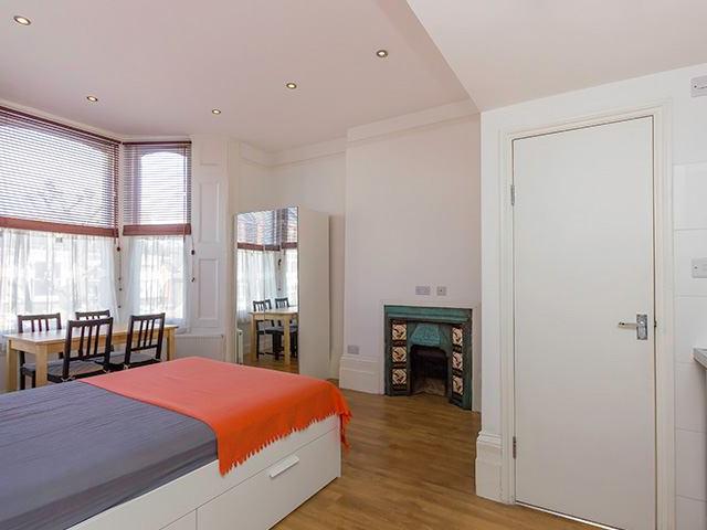 Studio for rent in Tufnell Park, Isle Of Man