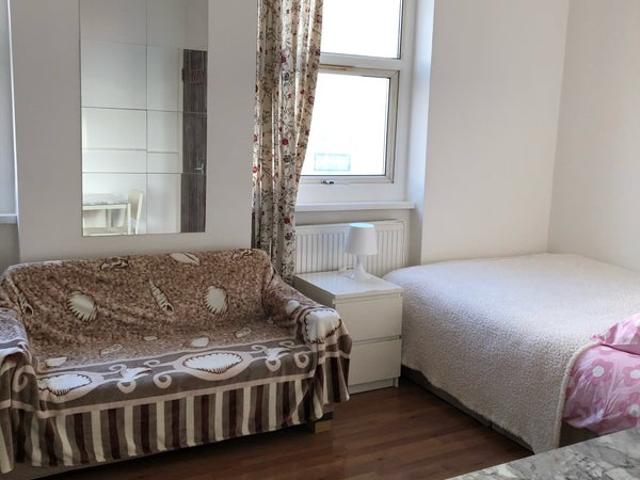 Studio for rent in Kilburn, Greater London