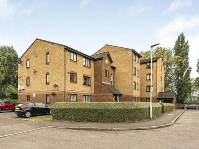 Studio for rent in Leyton, Greater London