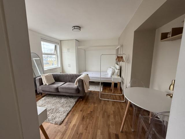 Studio for rent in Soho, Greater London