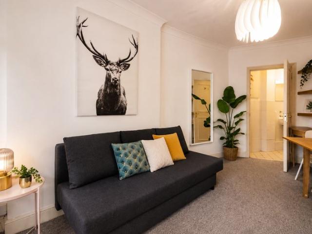 Studio for rent in Woodsford Square, Greater London