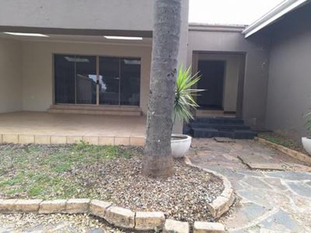 House for sale in Vosloorus, Gauteng