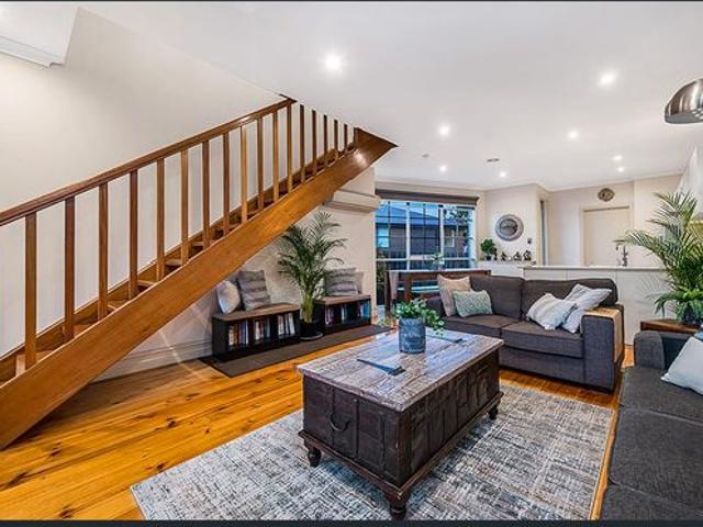 Townhouse for rent in Camerons Creek, Victoria
