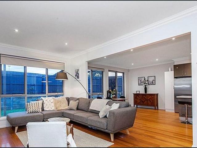 Townhouse for rent in Camerons Creek, Victoria