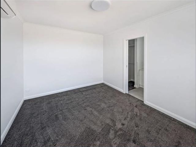 Townhouse for rent in Camerons Creek, Victoria