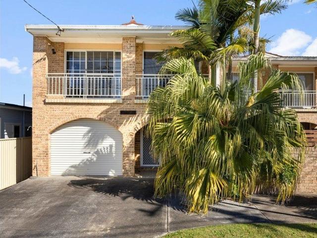 Duplex for rent in Blue Bay, New South Wales