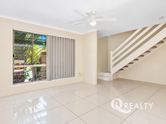Townhouse for rent in Toombul, Queensland