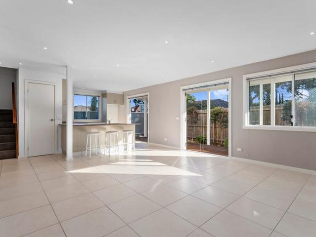 Townhouse for rent in Camerons Creek, Victoria