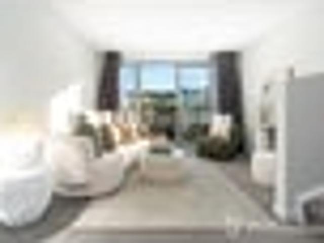 Townhouse for sale in Days Bay, Wellington