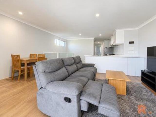 Apartment for rent in Parklands, Western Australia