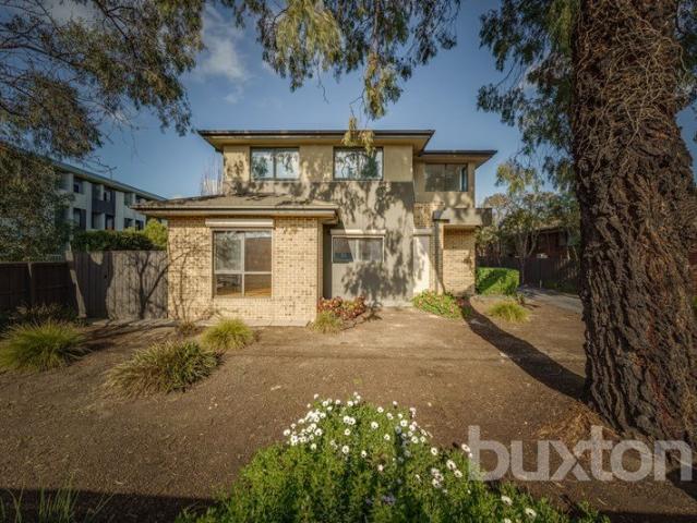 Townhouse for rent in Camerons Creek, Victoria