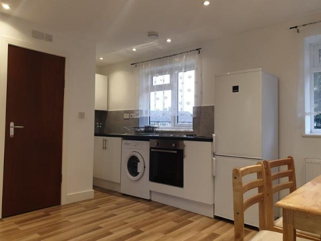 Apartment for rent in Shepherd's Bush, Greater London