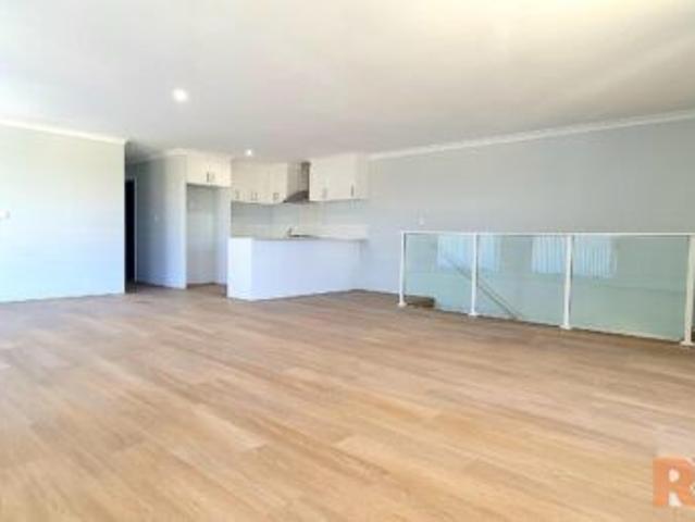 Apartment for rent in Parklands, Western Australia