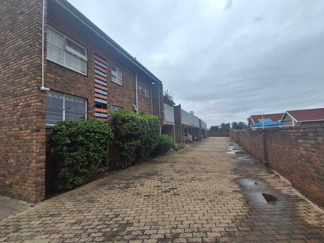 Townhouse for sale in Ekurhuleni, Gauteng