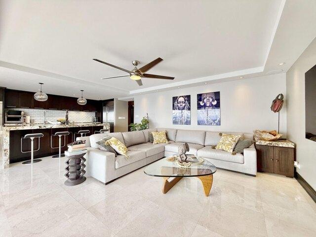 Condo for sale in Saint Thomas, Missouri