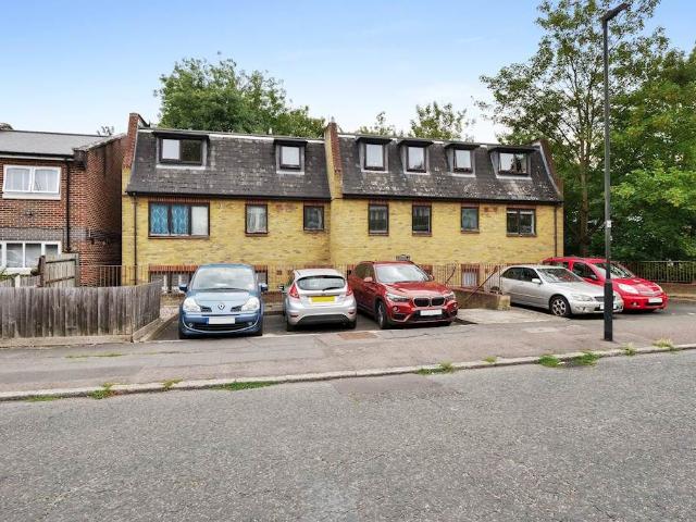 House for rent in West Norwood, Greater London