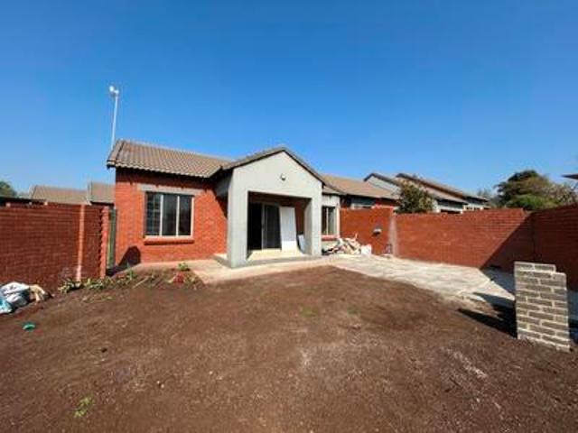 Townhouse for rent in Centurion, Gauteng