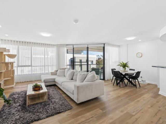 Apartment for sale in Cockburn, Western Australia
