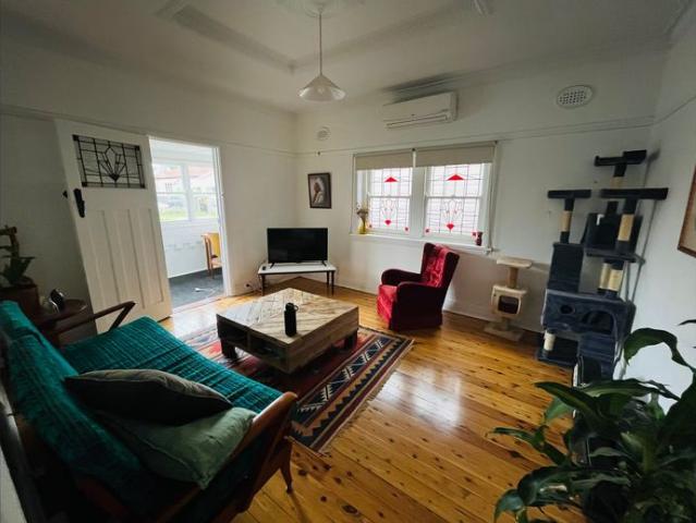House for rent in Newcastle, Newcastle-Maitland