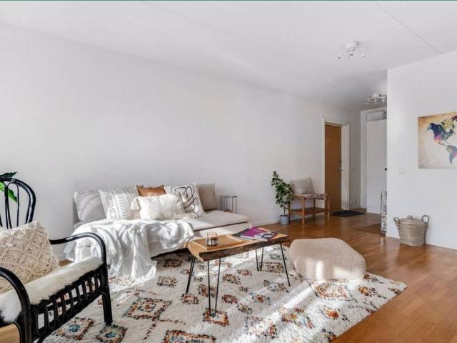 Lägenhet hyra i Hässelby-Vällingby, Stockholm