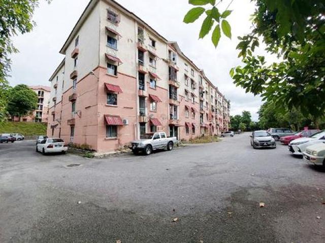 Apartment for sale in Nilai, Negeri Sembilan