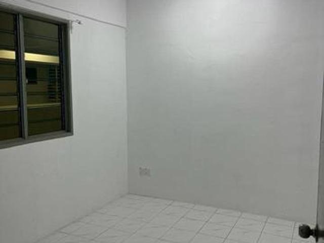 Flat for sale in Ampang, Majlis Perbandaran Ampang Jaya